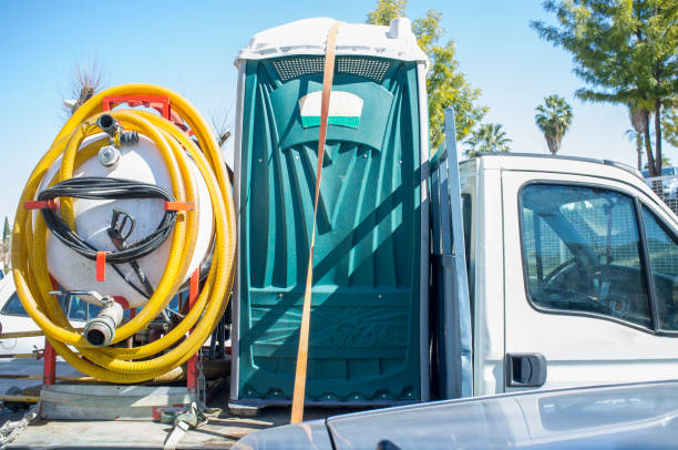 Sanitation services for porta potties in Bakersfield Country Clu, CA