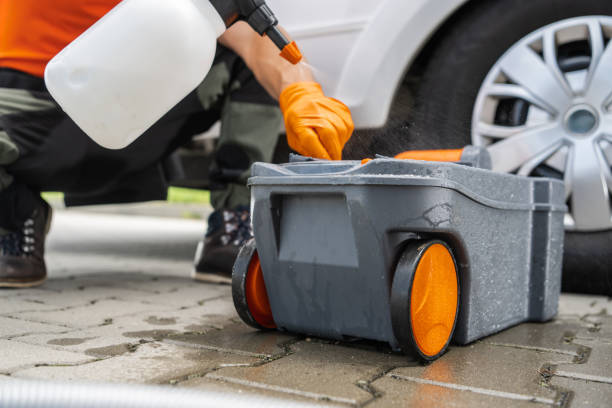 Best Affordable portable toilet rental  in Bakersfield Country Clu, CA
